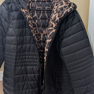 Reversible Quilted Women's Jacket In Black & Leopard Print